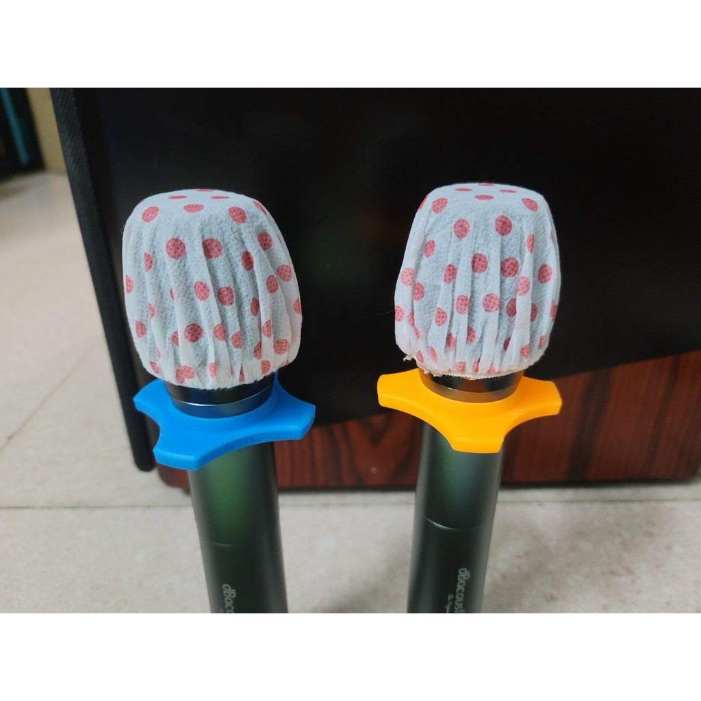 1 HỘP 100 CÁI KHẨU TRANG CHO MICRO GIÚP NGĂN NGỪA VI KHUẨN -CHUYÊN DÙNG CHO KARAOKE KINH DOANH VÀ GIA ĐÌNH