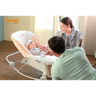 Ghế ăn Combi Prumea S 22295