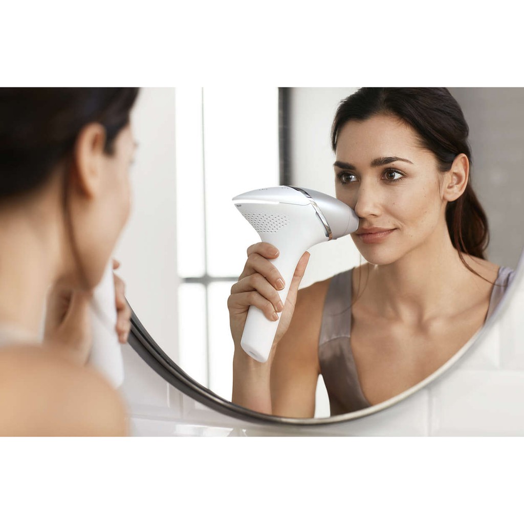 Máy triệt lông Philips Lumea Prestige IPL BRI953 250,000 xung 3 đầu gắn