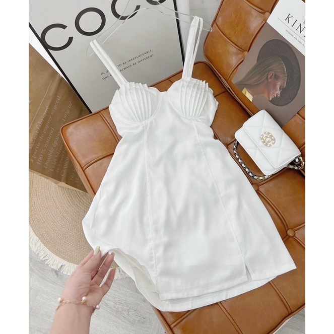 ĐẦM 2 DÂY TRẮNG CÚP NGỰC HỞ LƯNG DÂY NGANG