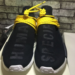 Giày human race