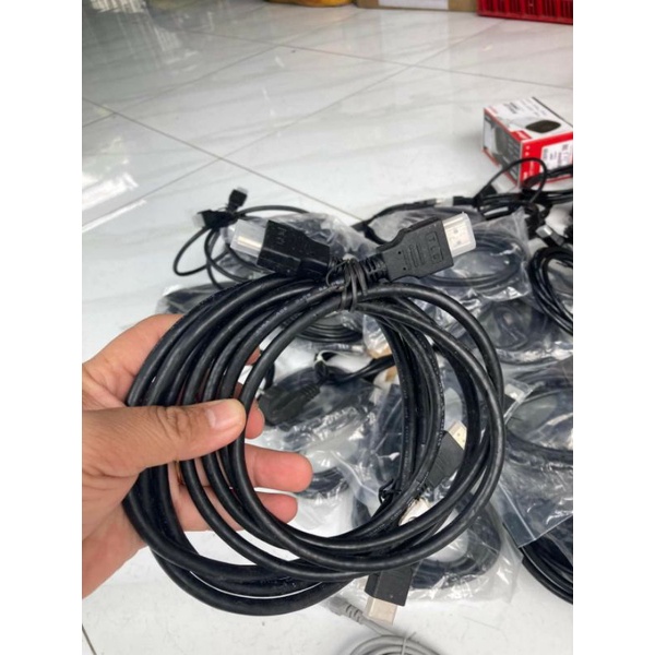Cáp HDMI theo đầu box chưa qua sử dụng.