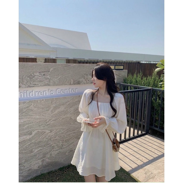 Đầm voan tơ cổ vuông thắt nơ lưng tay bo loe