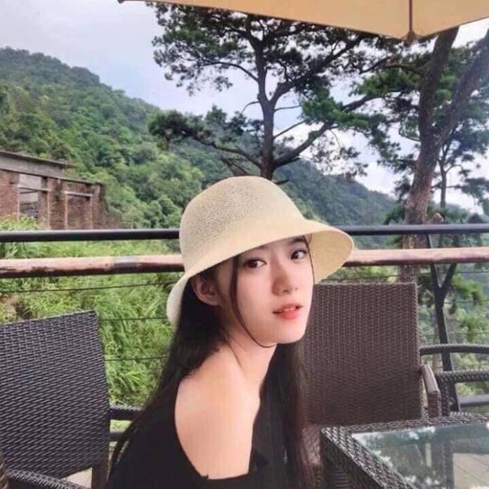 [Sẵn Hàng Giao Ngay] Mũ cói chữ M siêu hót sẵn hàng đủ mầu