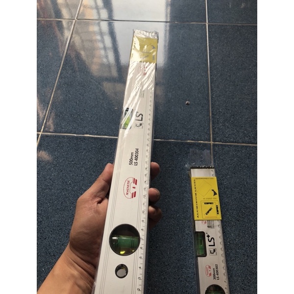 Thước thủy, thước nivo cân bằng