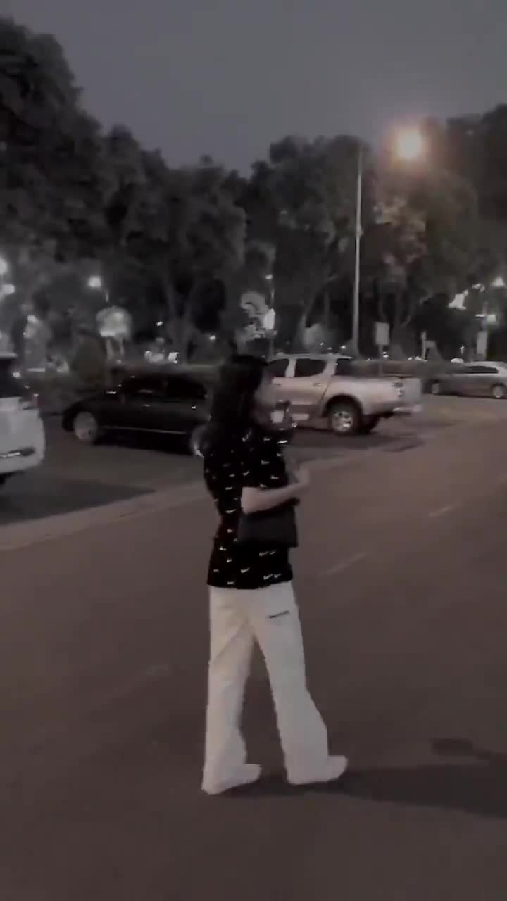 Áo Thun Nike Swoosh Theu Logo - Vải Chất | BigBuy360 - bigbuy360.vn