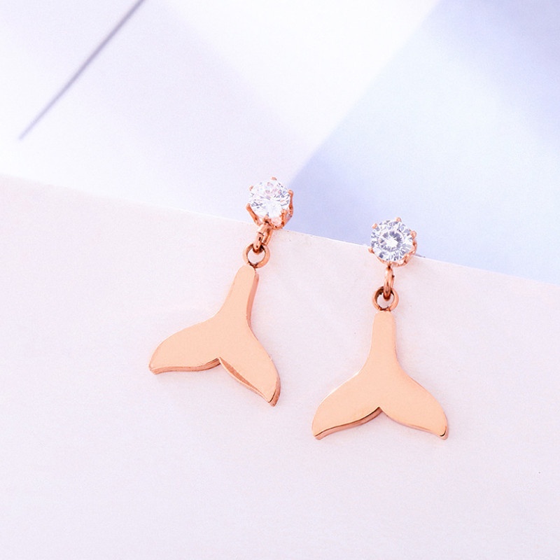 Bông Tai Đuôi Cá Titan Ko Đen TT 3886