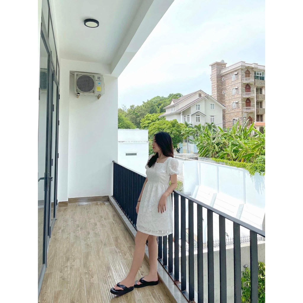 YU CHERRY | Đầm nữ cổ vuông tay phồng, tà xòe, Cindy Dress II YD161