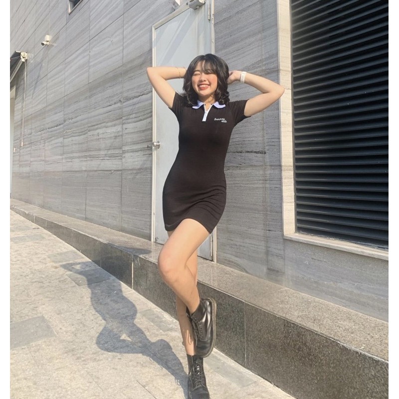 [Mã SKAMSALEP6 giảm 10% tối đa 100K đơn 150K] Váy ôm body cổ polo / Váy body cổ polo xanh thêu chữ | BigBuy360 - bigbuy360.vn