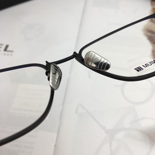 Mắt kính Chrome Heart SEARS