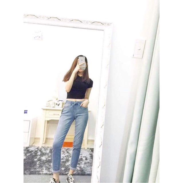 Quần jeans lưng thun