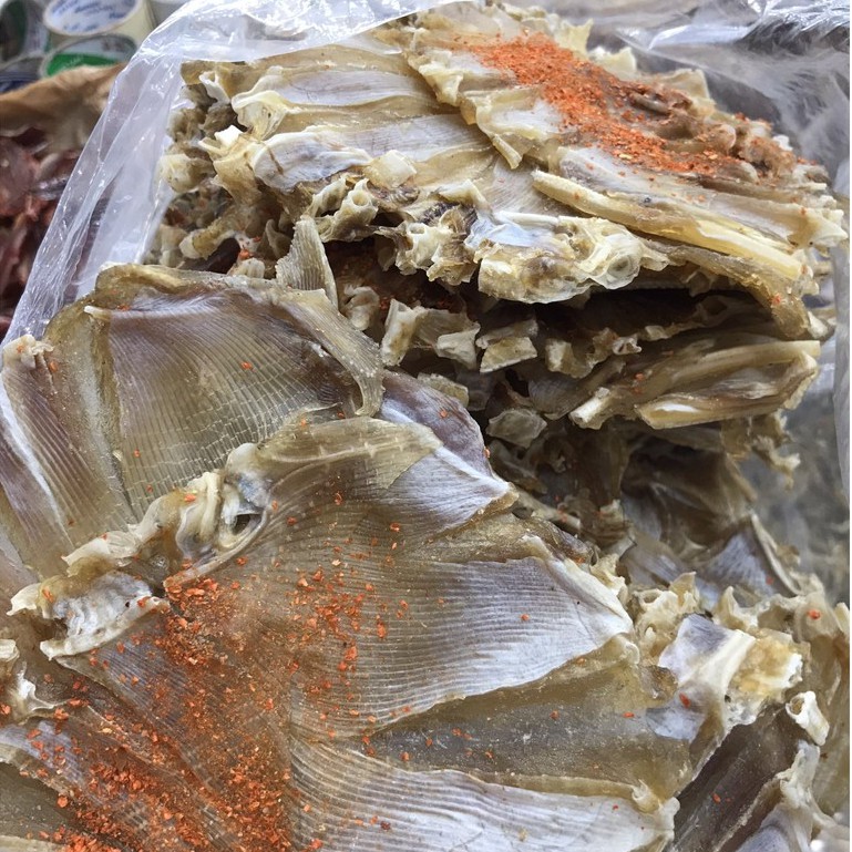 Khô cá đuối 500gr, chất lượng rất ngon, bổ dưỡng,món nhậu không thể thiếu cho mọi nhà , đặc sản biển cả Việt Nam