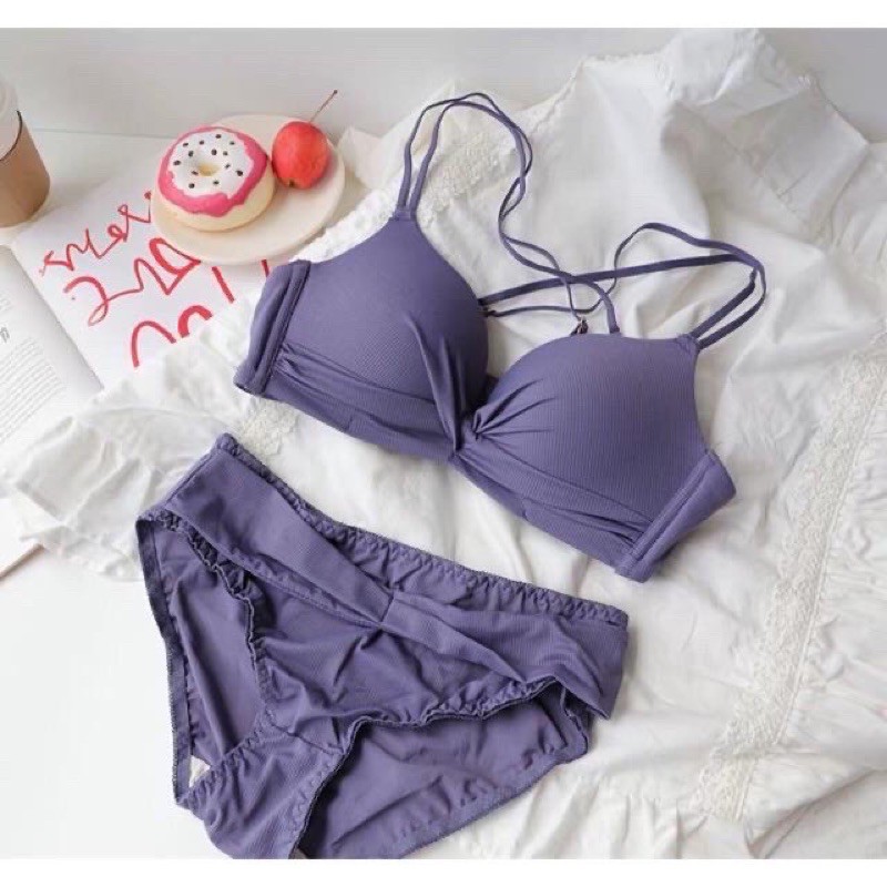 Bộ đồ lót su đúc không gọng đẩy ngực, bộ đồ lót nữ cao cấp | BigBuy360 - bigbuy360.vn