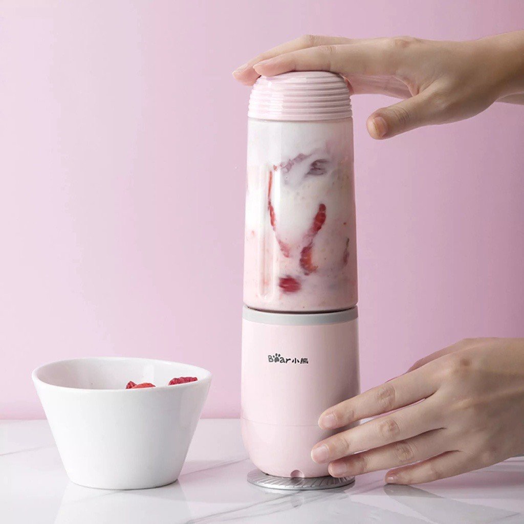 Máy xay sinh tố mini cầm tay BEAR- Dung tích 400ML, 4 lưỡi xay Inox- Nhỏ gọn, tiện lợi, Bảo hành CHÍNH HÃNG!