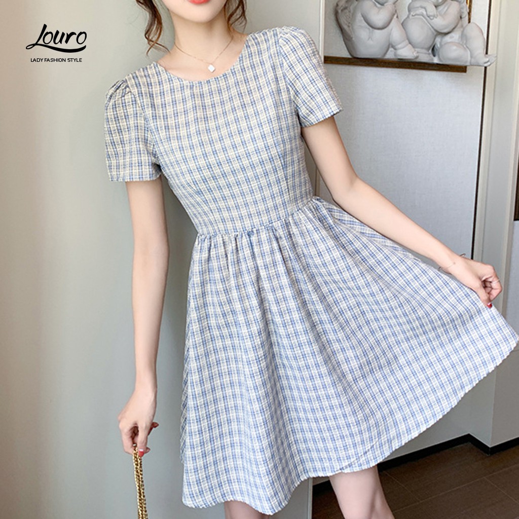 Váy babydoll Louro L2113, mẫu váy babydoll dáng xòe, thắt nơ sau, họa tiết caro nhỏ | WebRaoVat - webraovat.net.vn