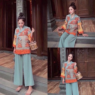 Bộ phật tử lễ chùa đầu năm