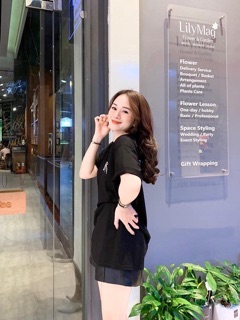 Áo thun chữ thêu