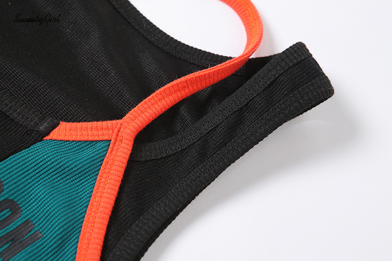 Áo Thun Nữ Ngắn Tay Cổ Chữ U Thời Trang