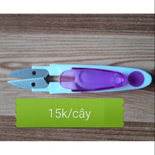 Kéo bấm có nắp