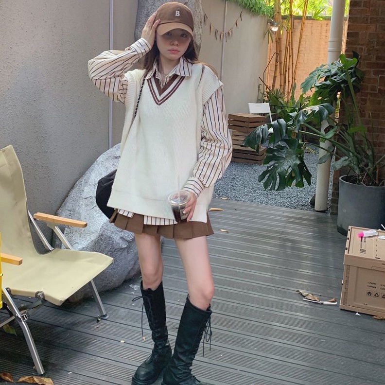 Set Áo Sơ Mi Tay Dài Kẻ Sọc + Áo Vest Dệt Kim Sát Nách Cổ Chữ V Phong Cách Hàn Quốc Mới Cho Nữ