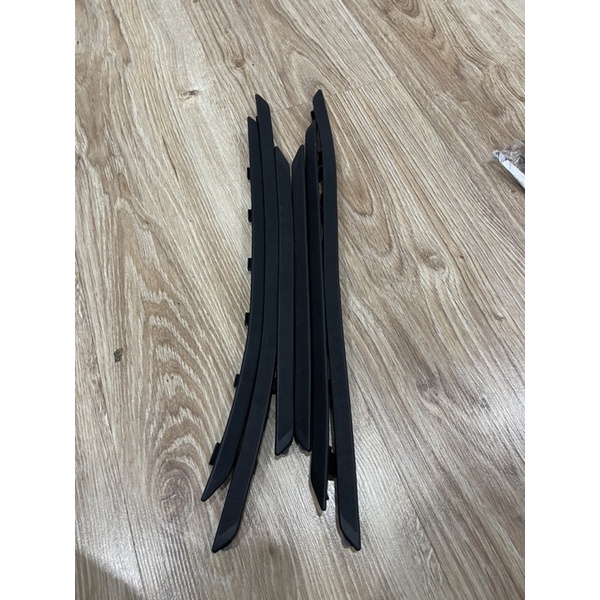 Chỉ sàn/cao su gắn sàn để chân vespa Sprint/Primavera/Lx/S