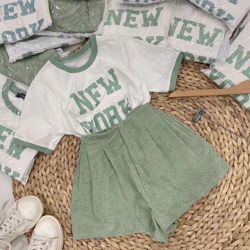 [c384] Set áo thun NEW YORk mix quần sooc nhung xanh - Set bộ đồ nữ cộc tay chất thun co giãn quần short cạp cao