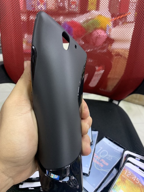 Ốp lưng Sony C3 D2533 dẻo đen chống sốc