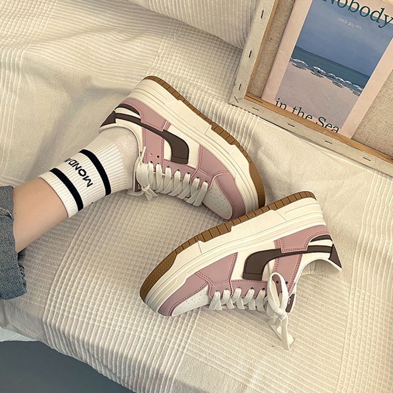 Giày Sneaker Đế Dày Phong Cách Mới Cho Nữ Dễ Phối Đồ