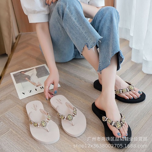 Dép kẹp, dép xỏ ngón, tông nữ đính đá Quảng Châu Qybaby 003 đen/kem - TRINH LÊ SHOP