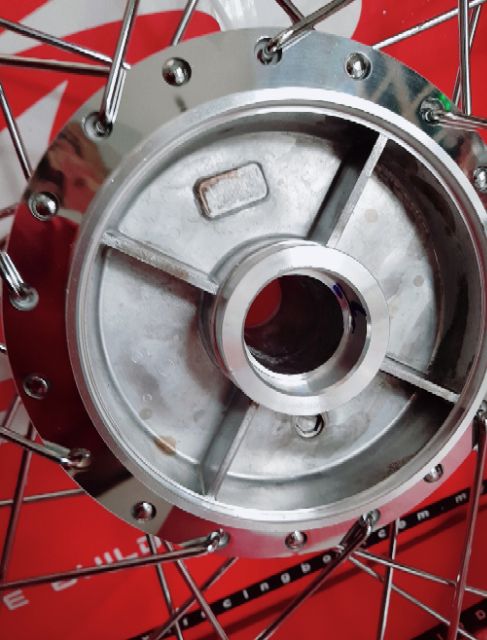 Bánh căm EXCITER 150 căm đùm mạ crom gắn cho ex 150 như zin k cần chế cháo. Niềng trước 1.4 sau 1.6