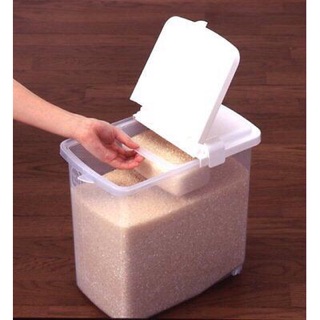 Thùng đựng gạo Nhật Bản