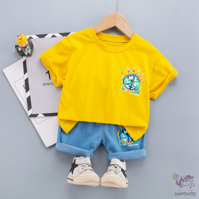 Set Áo Thun Tay Ngắn Kèm Quần Short Thời Trang Cho Bé Trai