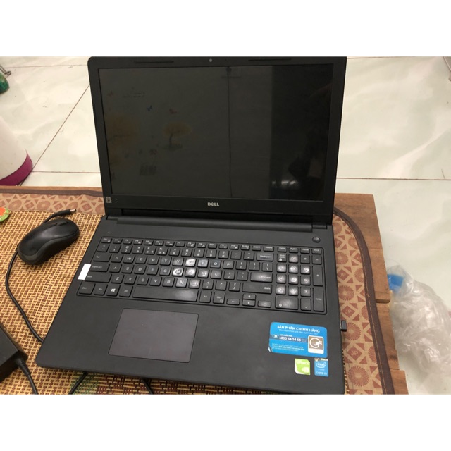 Laptop Dell Inspiron 3558 i5 5200U/4GB/500GB/2GB 820M/Win10