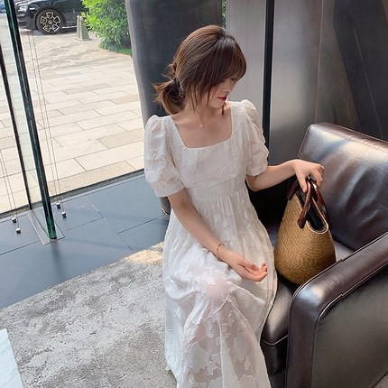 (NEW) Váy trắng cổ vuông họa tiết hoa lưng thiết kế phối ren dáng dài nhẹ nhàng style Hàn