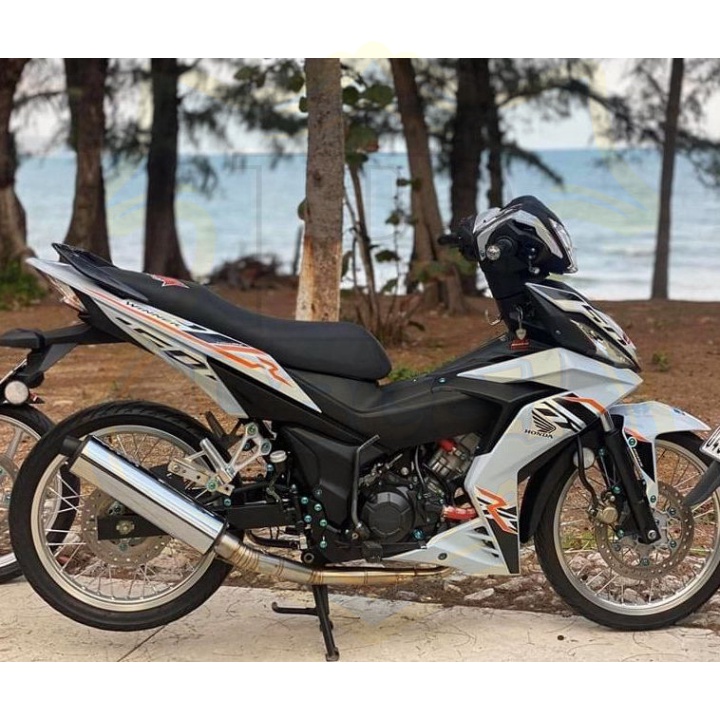 ( Quí khách vui lòng mang ra tiệm cho thợ dán ) Tem winner 150 GTR trắng