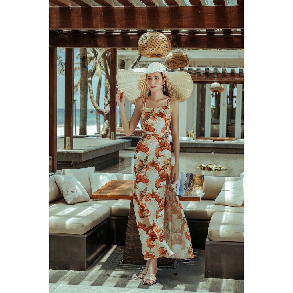 Đầm Lụa Xẻ Tà Đan Lưng Hoạ TIết + Khăn Turban Thiết Kế