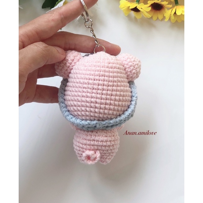 Móc khoá con heo móc bằng len