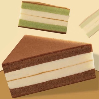 Bánh bông lan tam giác đài loan vị cacao +trà xanh