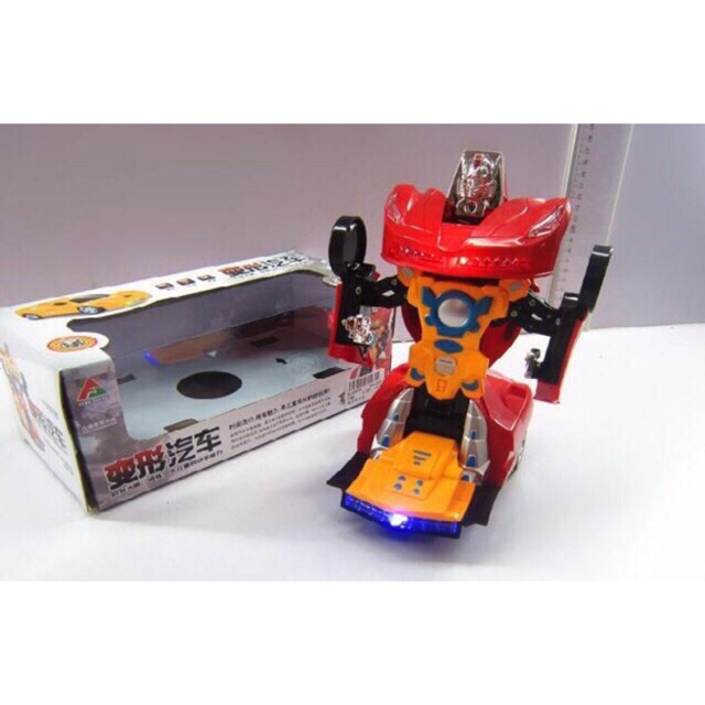 Đồ chơi ô tô biến hình rô bốt đảm bảo bé thích mê