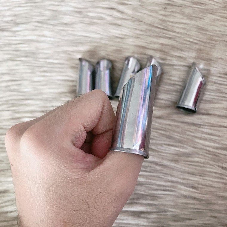 Móng Tay Bóc Tỏi , Bóc Vỏ Tôm , Móng Tay Sắc
