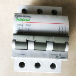 CB Aptomat 3 Pha Sino Vanlock