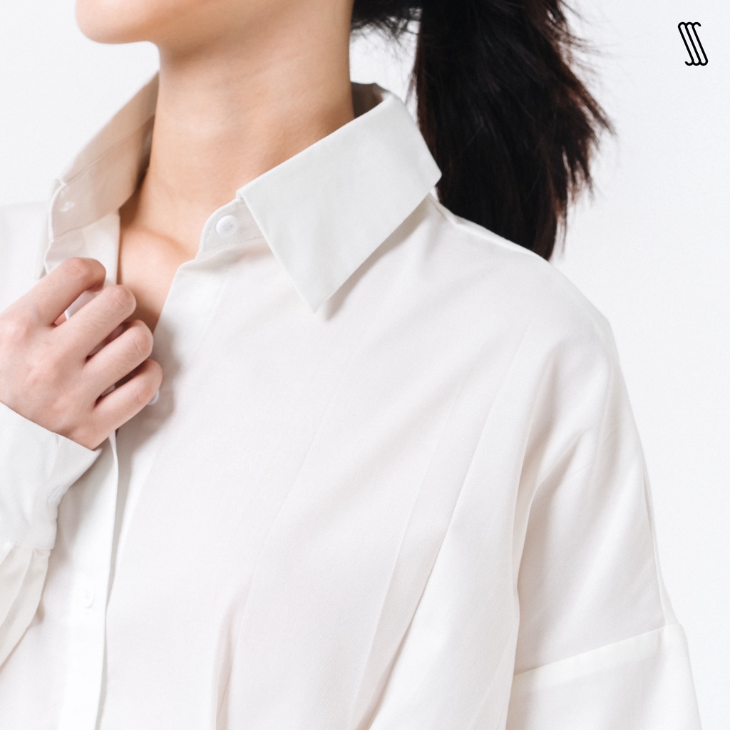 Áo sơ mi nữ SSSTUTTER thô mát thoáng dài tay chiết eo nổi bật trẻ trung dart tuck shirt