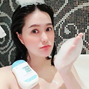 Dung Dịch Vệ Sinh Hana Yuki - 150ml