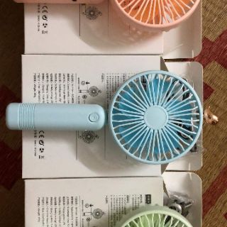 Quạt mini gấp gọn