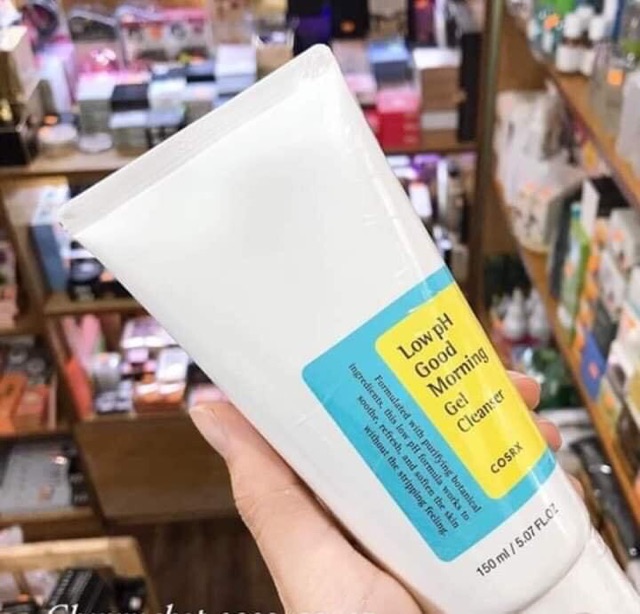 Sữa Rửa Mặt Dạng Gel Cosrx Low PH Good Morning Gel Cleanser