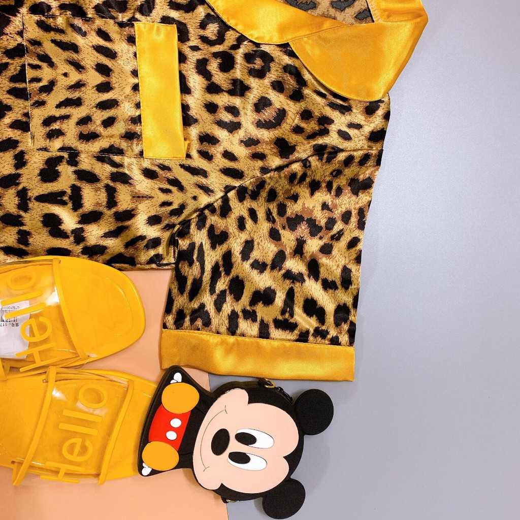 Set bộ pizama họa tiết beo siêu sang