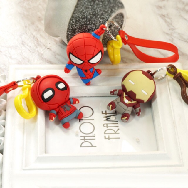 Móc khoá Marvel xịn