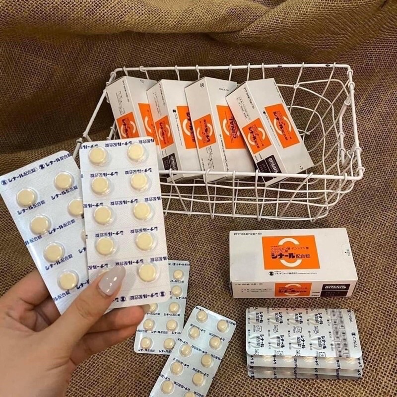 Viên uống Vitamin C trắng da, mờ thâm nám Cinal C 100 viên Nhật Bản