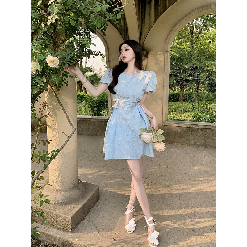 Đầm xòe nhún eo thắt nơ V1 hoạ tiết nổi tay phồng đầm dự tiệc cưới