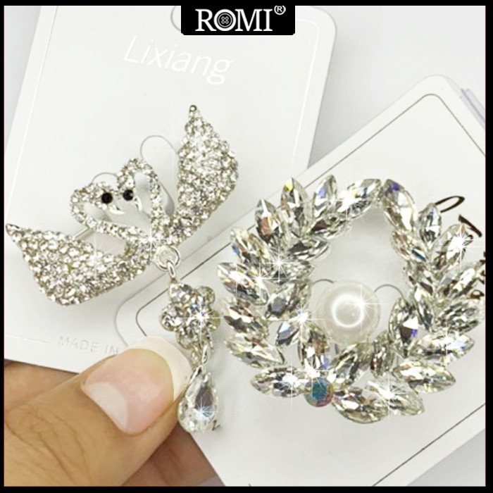 ROMI - Tag Cài áo hình thiên nga cao cấp kiểu phụ kiện charm cài sang trọng SET02